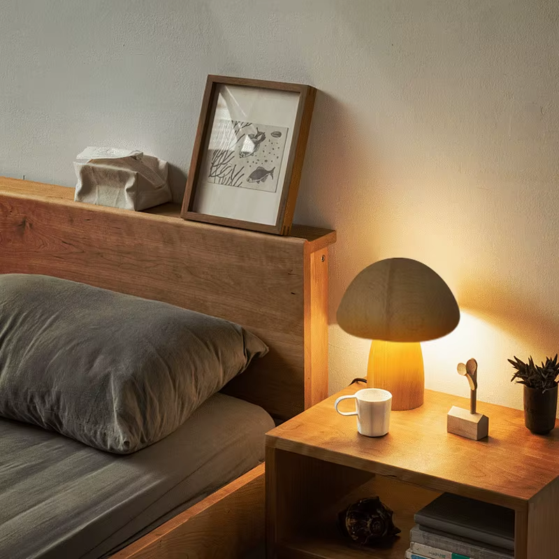Wooden Mushroom Touch-Sensitive Night Light - Dimmable Bedside Lamp in Walnut and Beech Wood with USB Charging